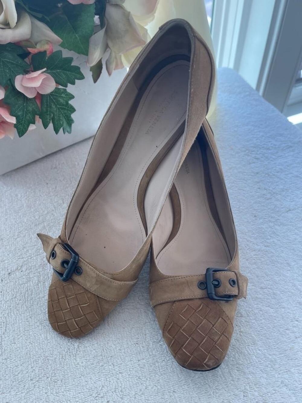 BOTTEGA VENETA BEIGE SUEDE INTRECCIATO PUMPS Size 39.5/us 9.5 (sh900